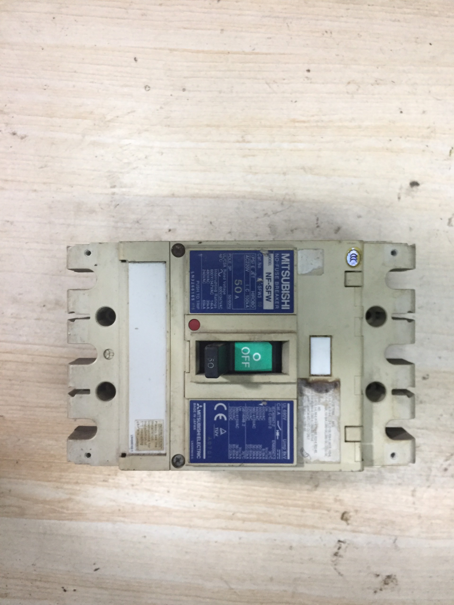 CP điện 3 Pha / 4 Pha Chống Giật của Nhật Bản