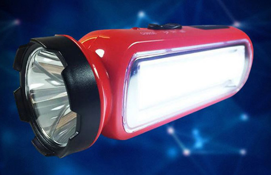 Đèn pin 2in1 kennede 4316- sạc 220v-mẫu lớn