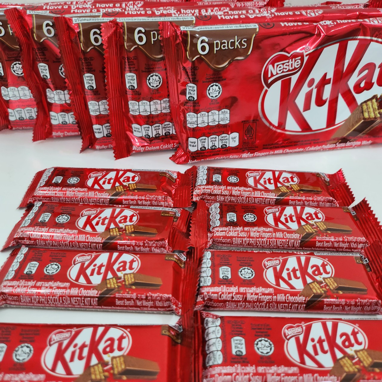 KITKAT Socola hộp 48 thanh x 17g date 05.2025