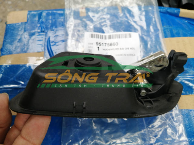 TAY MỞ CỬA TRONG LACETTI CDX