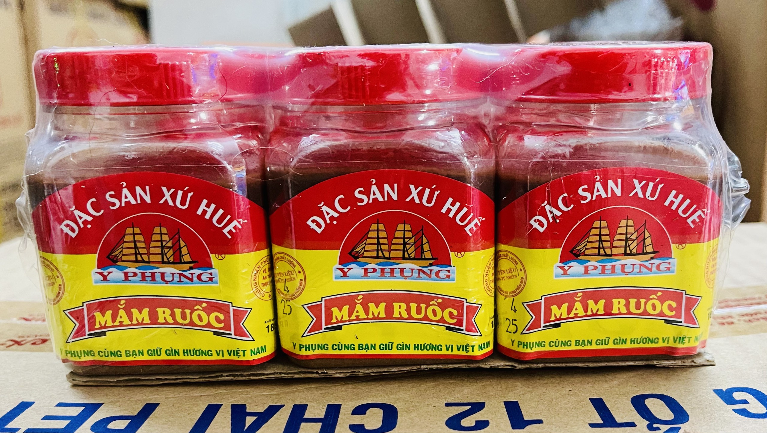 Mắm ruốc có gia vị cao cấp Trí Hải/Mắm ruốc Huế Bà Duệ hũ