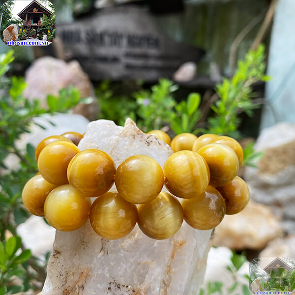 Vòng tay đá mắt hổ