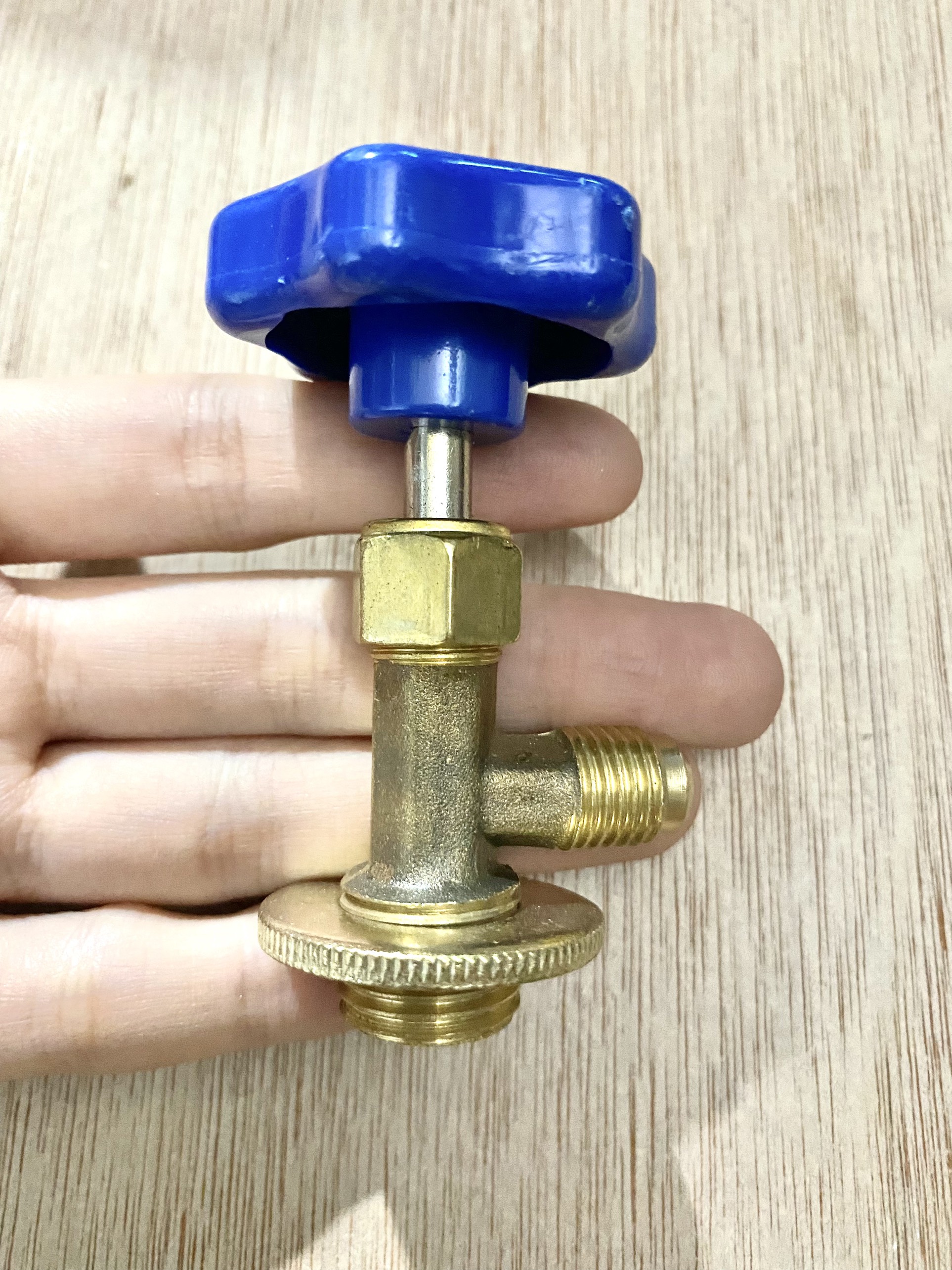 Van khóa Gas lon 600a và 134a (chất lượng)