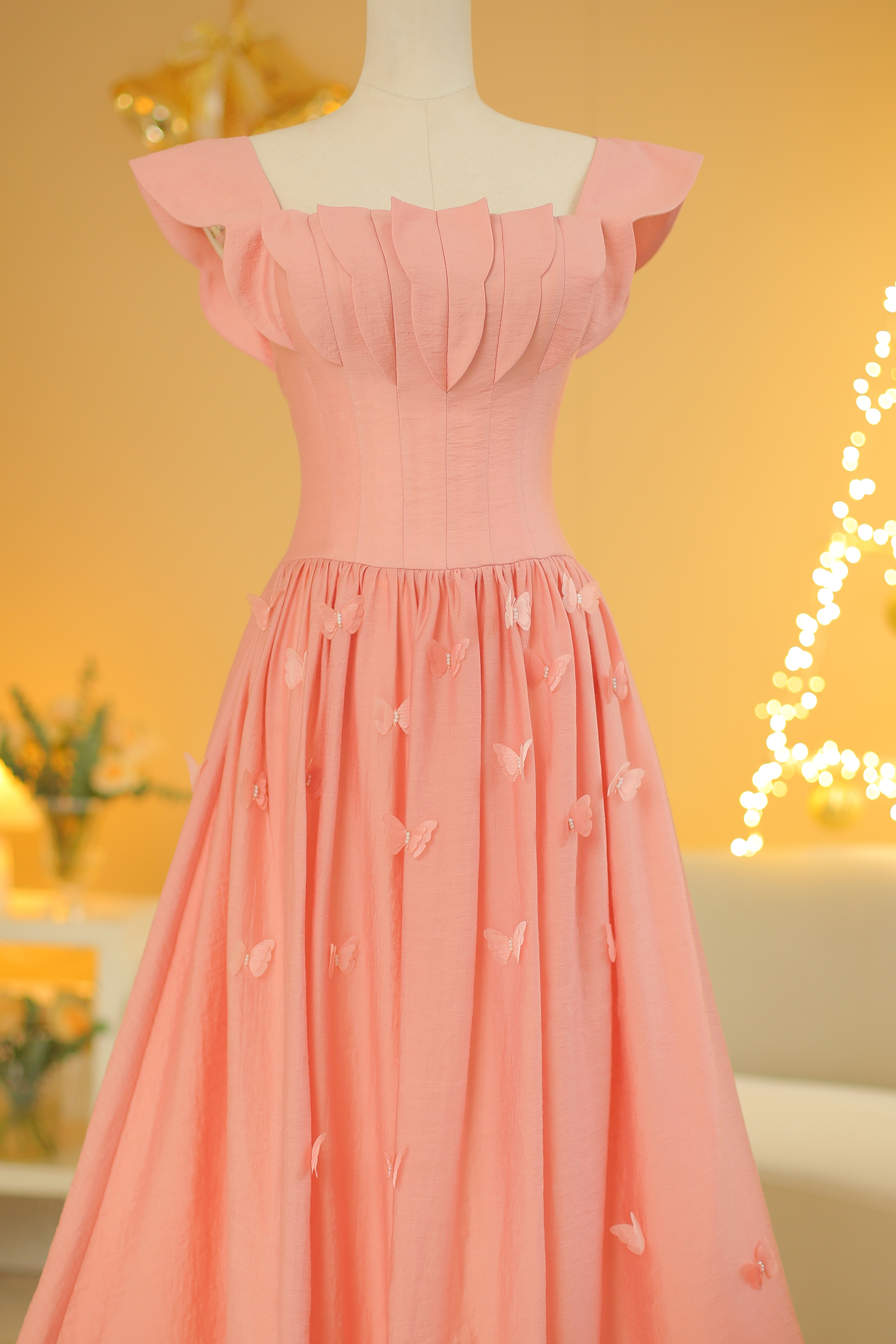 SÒ VINTAGE - HEIDI Đầm xòe đính kết