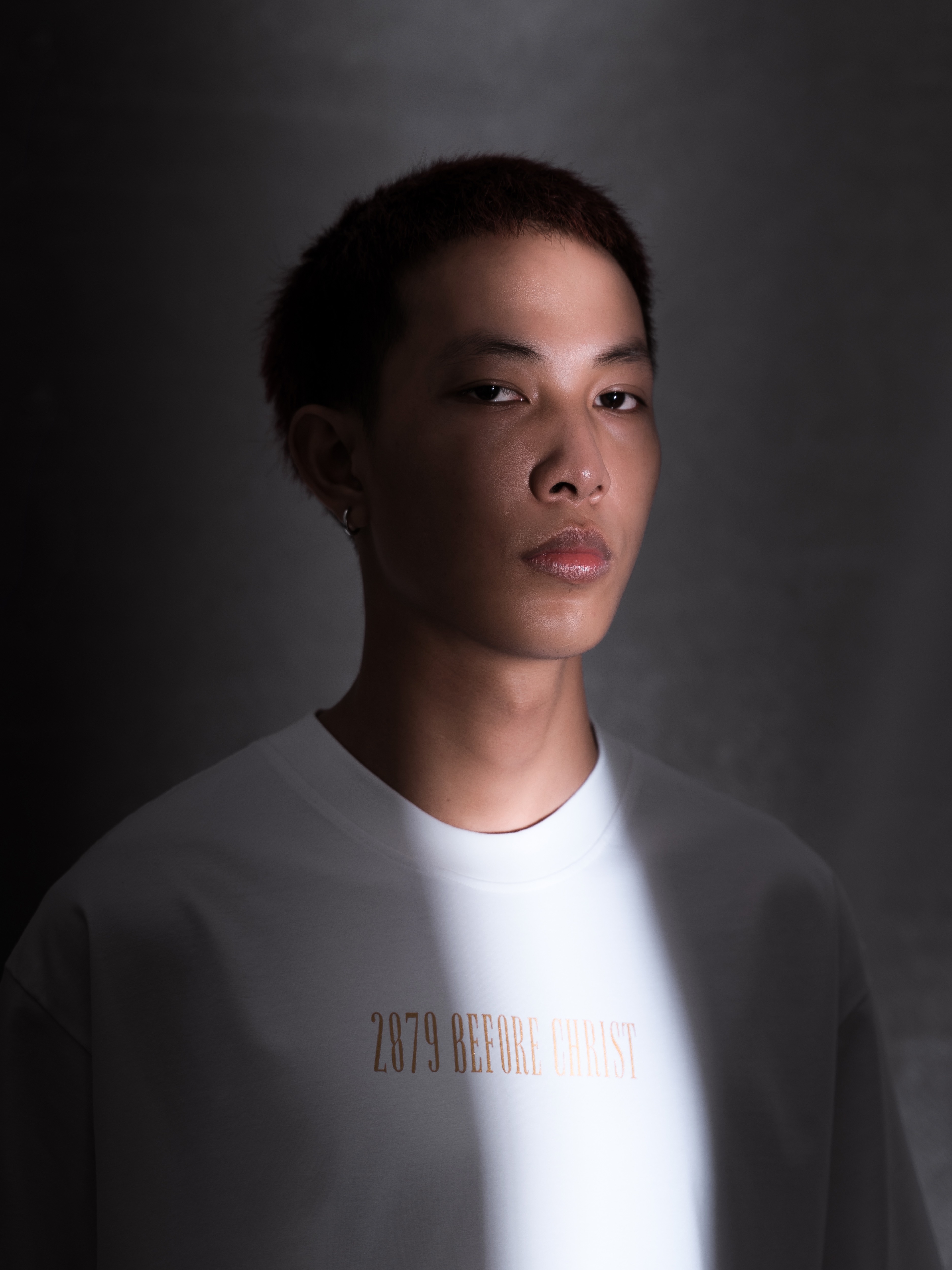 Grimm dc tee this prime viet nam // trắng