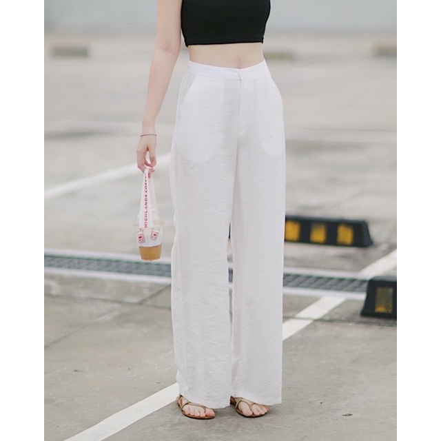 Quần đũi suông trắng RUCHAN