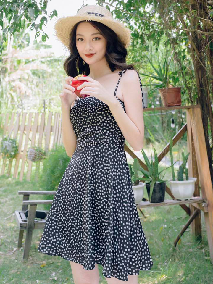 Đầm hoa nhí 2 dây cột nơ