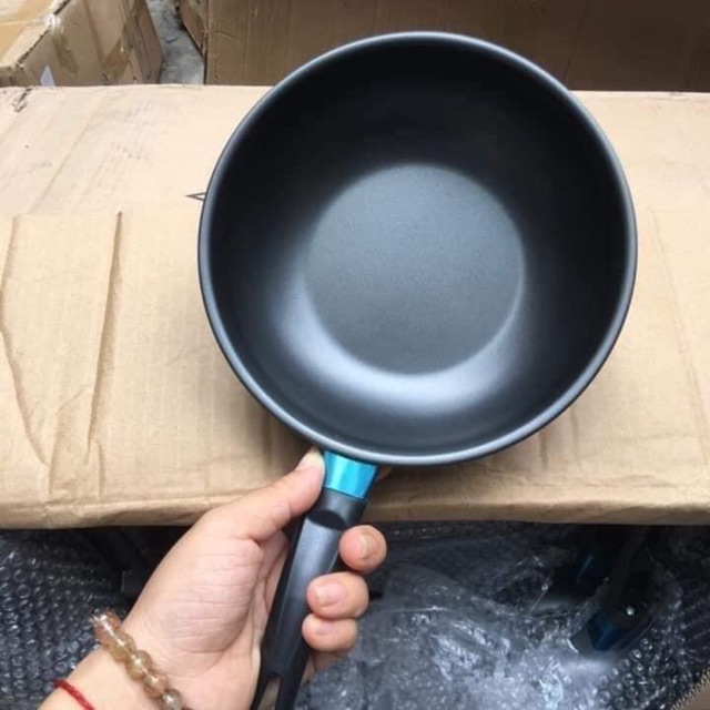 Chảo sâu lòng 18cm