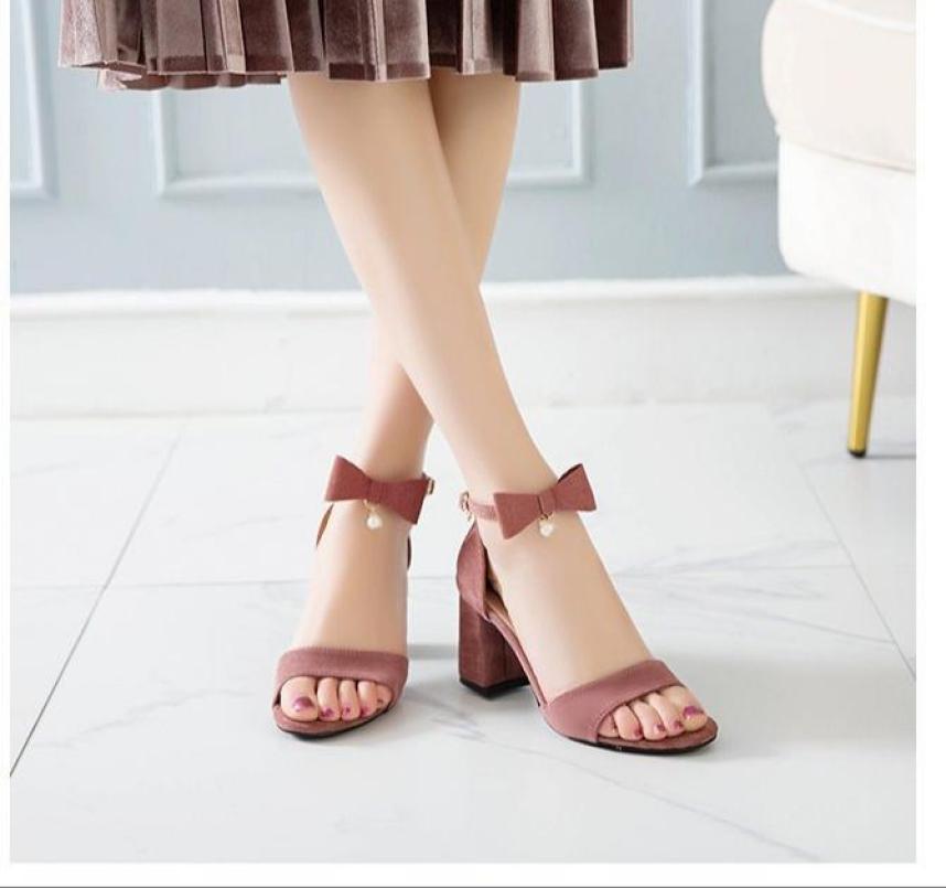 Giày cao gót vuông 7p hở mũi quai nơ 1 hạt châu điệu đà, duyên dáng, trẻ trung, thời trang giá rẻ