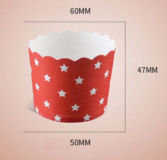 Bộ 50 chén giấy cupcake cứng hoa văn ngôi sao nền đỏ 5cm