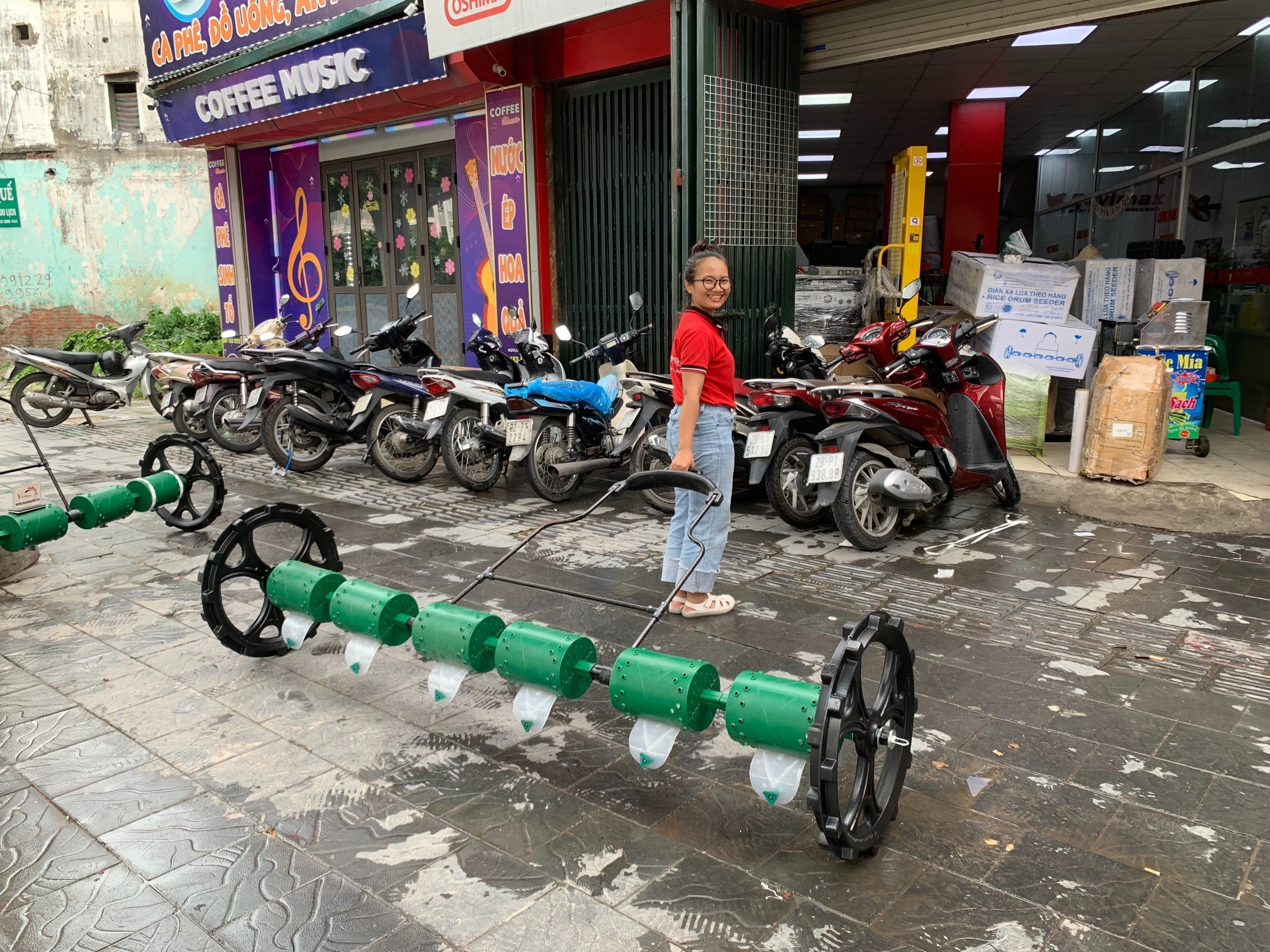 [HCM]Máy sạ lúa kéo tay 6 trống