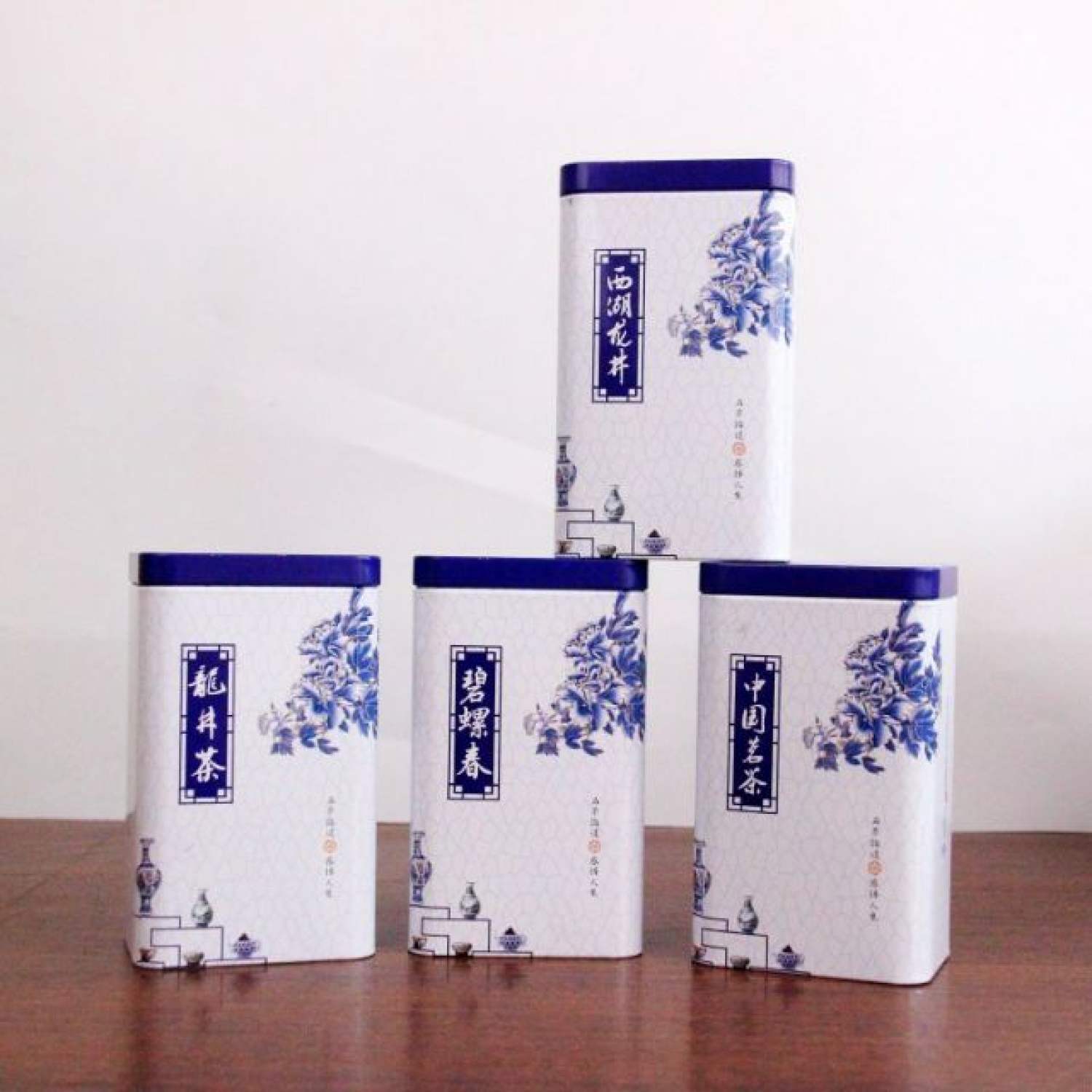 Hộp đựng chè sắt không rỉ M10D