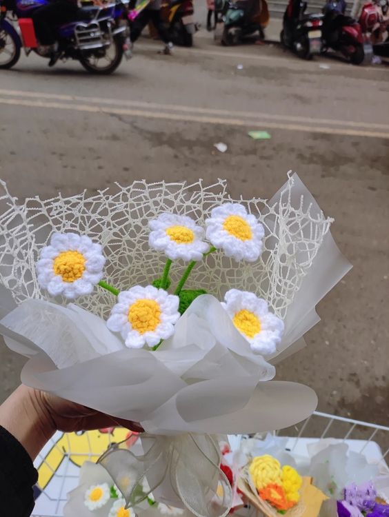 Hoa cúc họa mi bằng len handmade (1 bông)