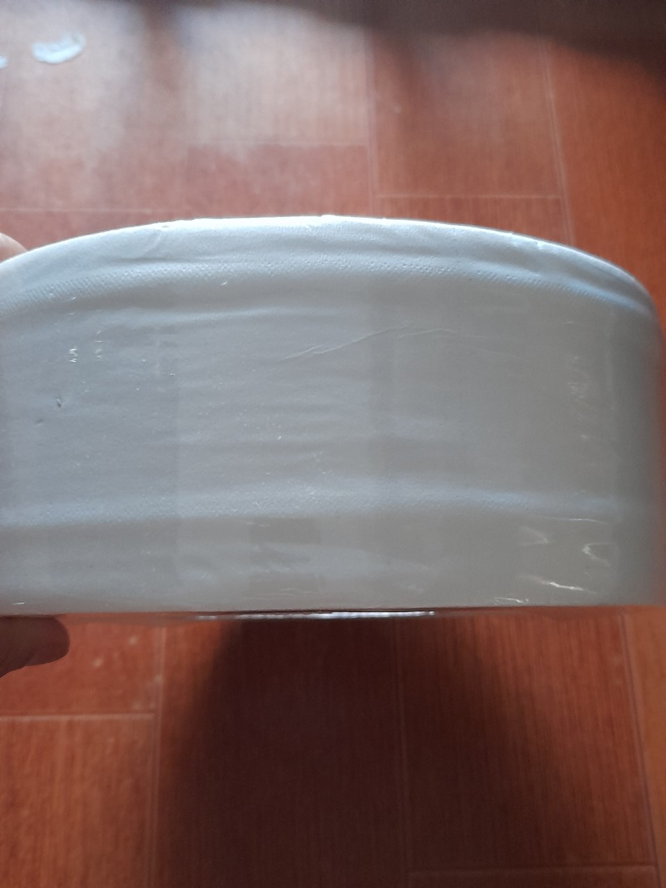Giấy vệ sinh anandi cao cấp cuộn lớn 700g