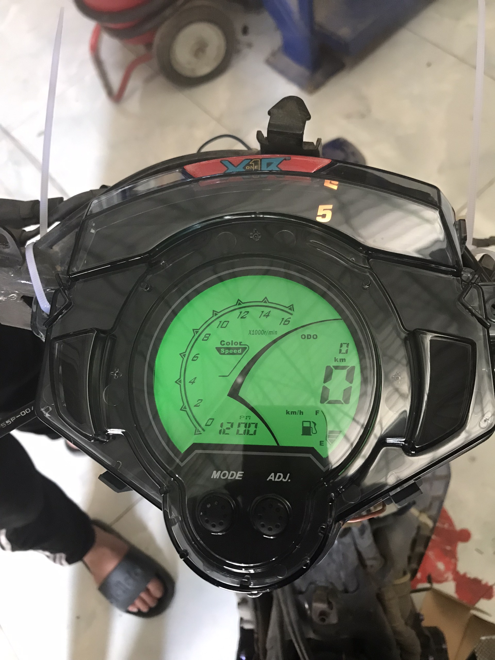 Đồng Hồ X1r dành cho Ex135 4s và 5s