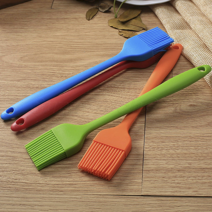 Chổi silicon đúc chịu nhiệt cao cấp - 21cm