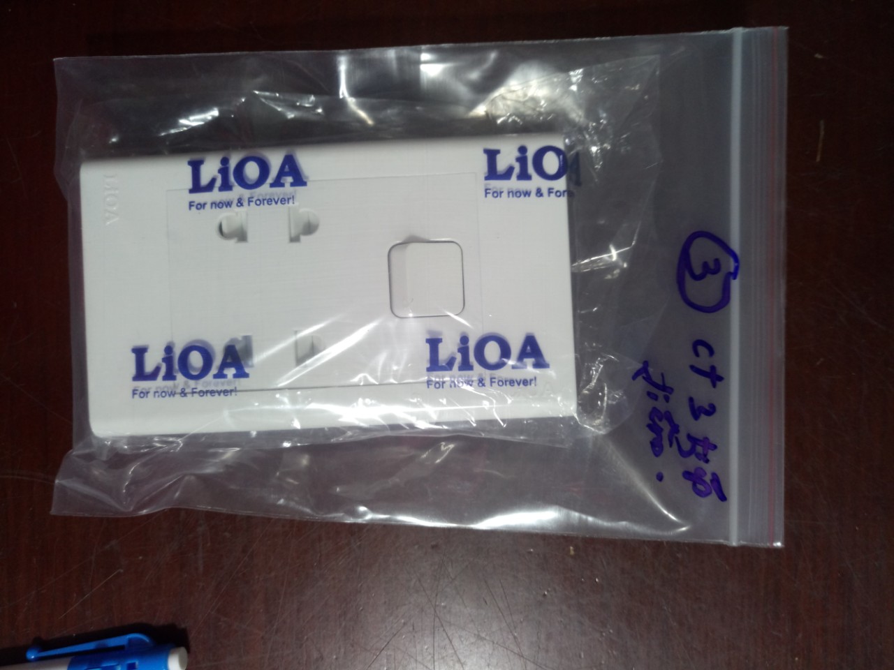 [HCM]Combo 13 bo công tắc ổ cắm LiOA - COMBOAHIEU