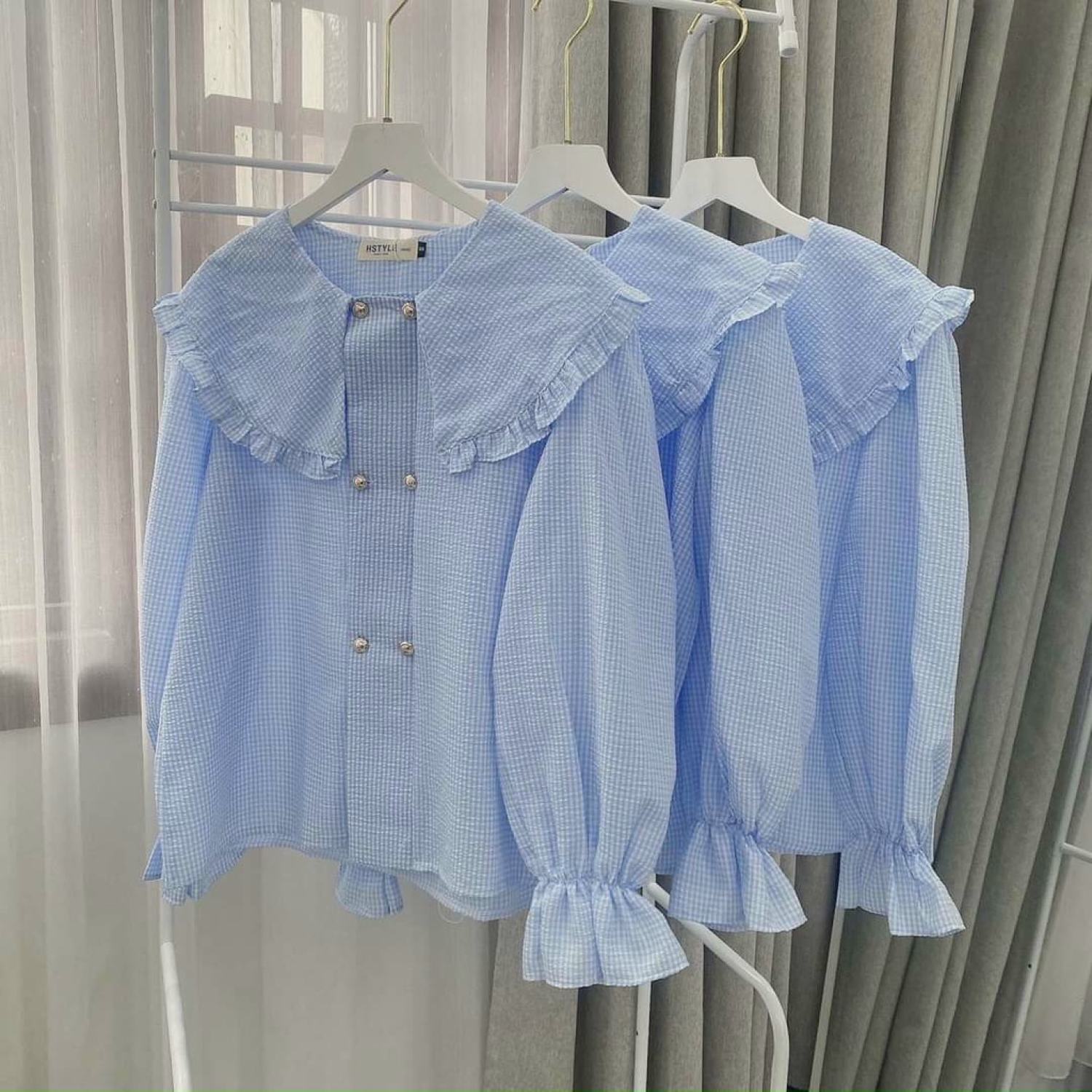 Áo sơ mi cổ viền bèo khuy ngọc 2 màu hot- Hàng loại đẹp
