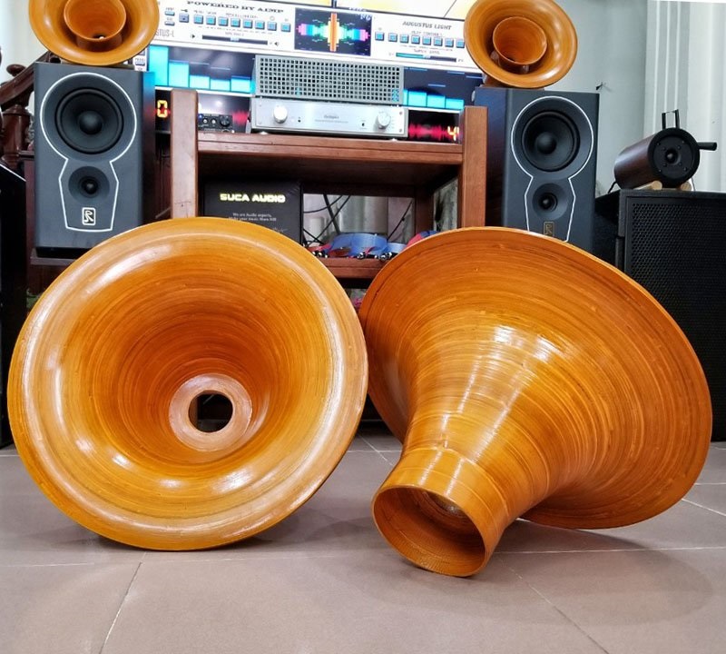 Kèn tre độ loa vành 45cm