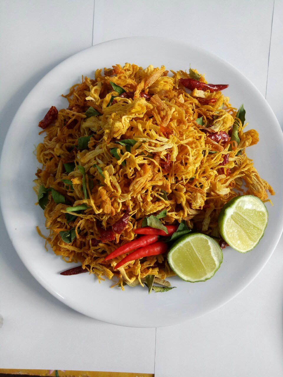 1KG GÀ XÉ CAY LÁ CHANH