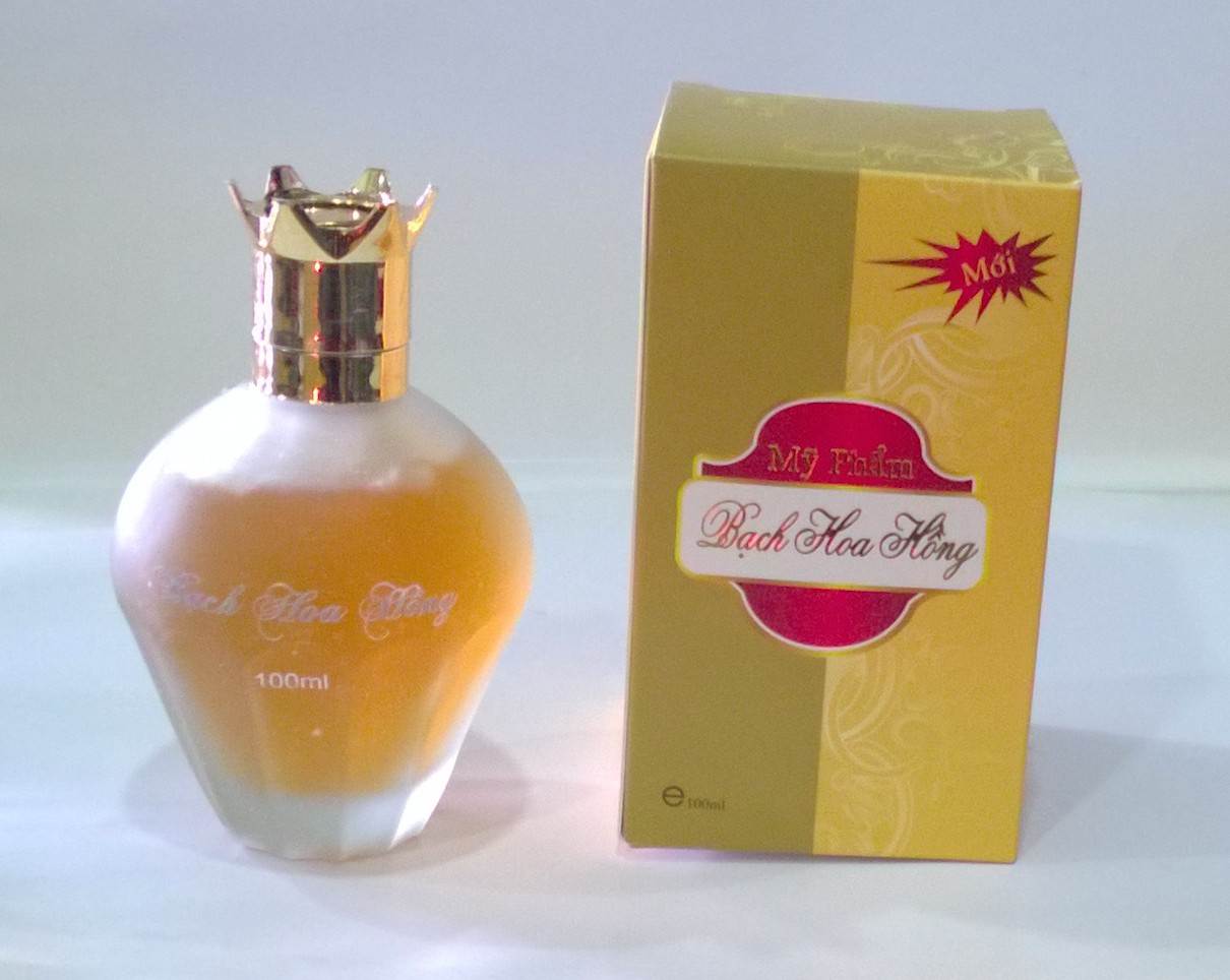 Nước Trị Mụn Bạch-Hoa-Hồng