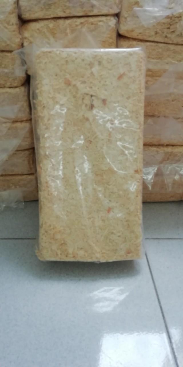 Mùn nén lót chuồng cho thú cưng