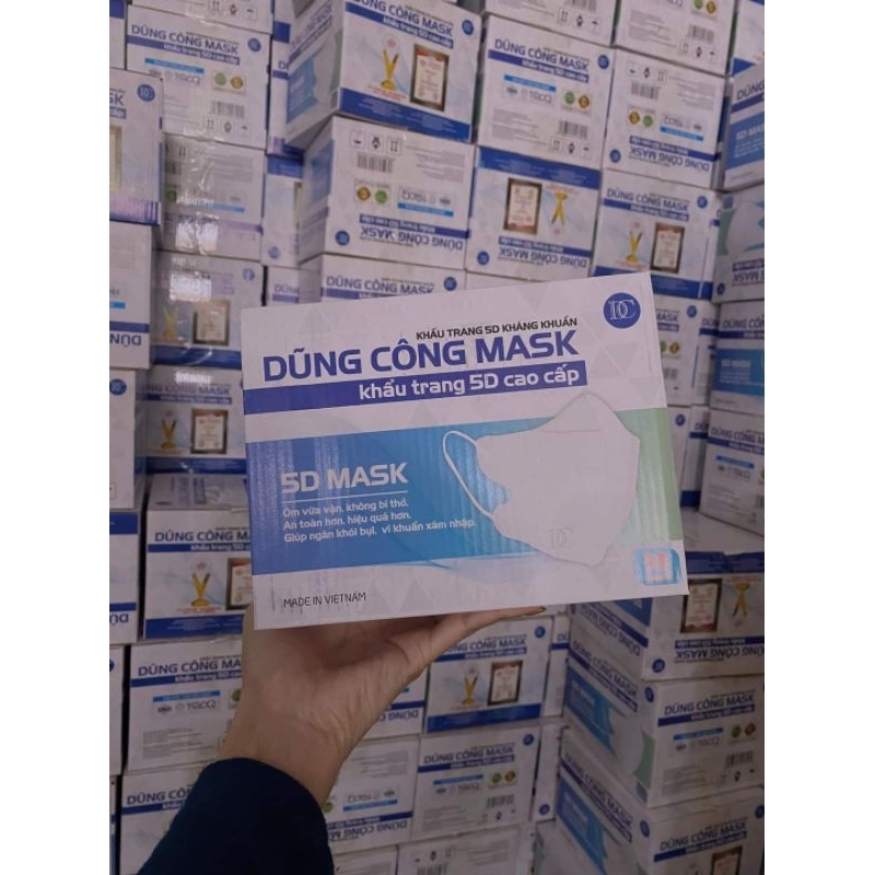 Thùng 100 chiếc khẩu trang 5D