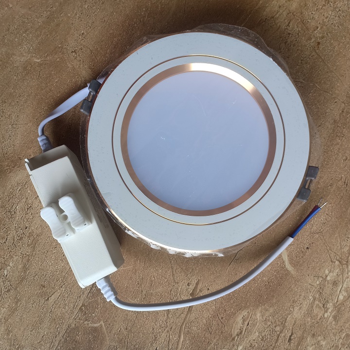 Đèn led Âm Trần AT10 ĐM 90/7W Đổi Màu Rạng  Đông lon dày