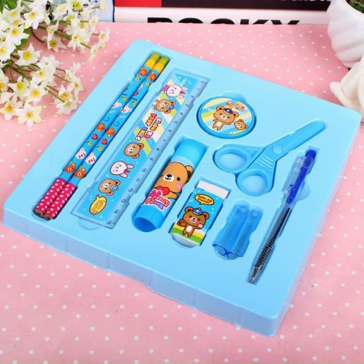 Bộ Dụng Cụ Học Tập 5 Món Cho Bé