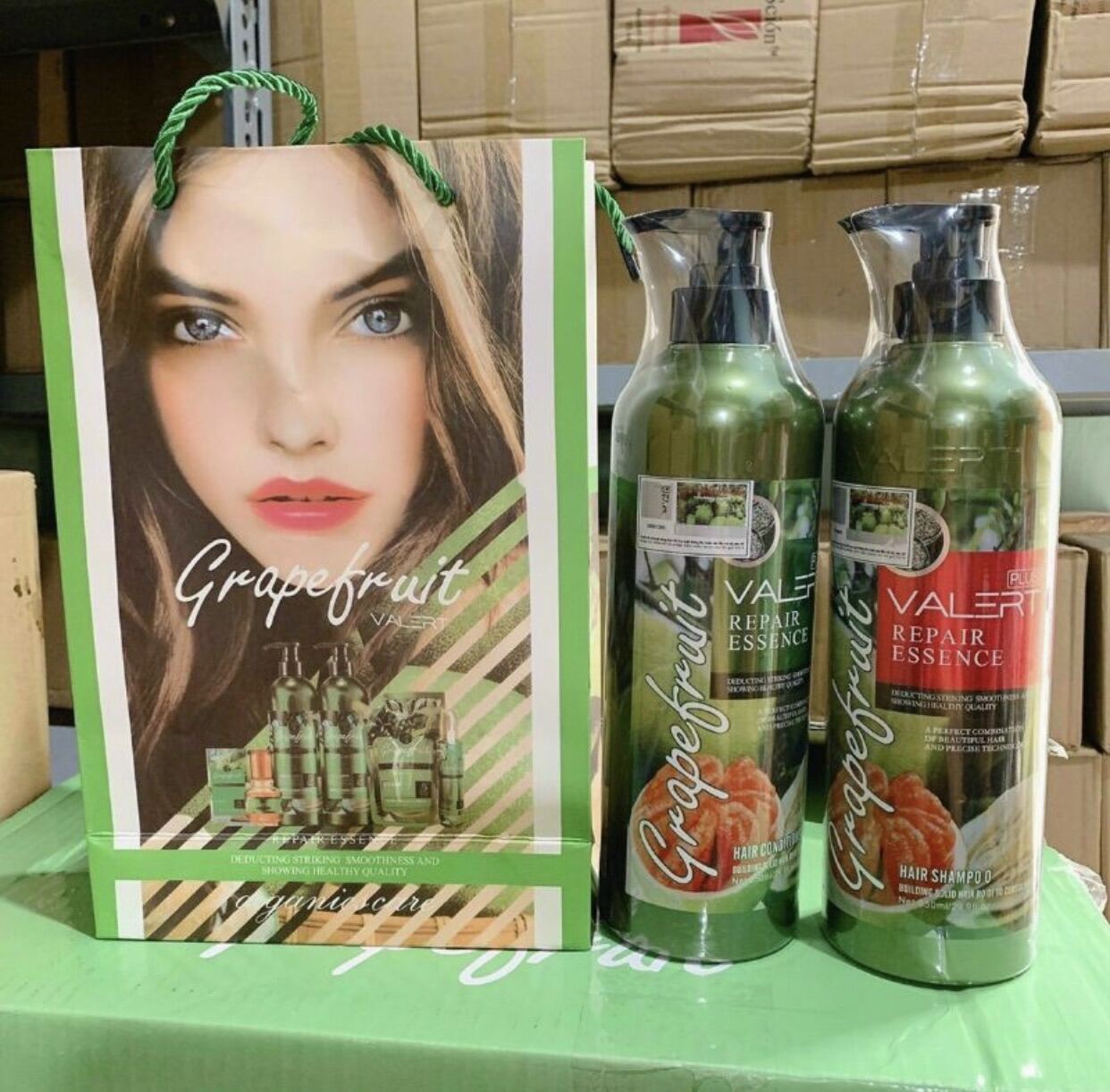 [Chỉ 7/3 Hoàn Tiền 15%]Dầu gội cặp BƯỞI -Grapefruit 850ml ( cả cặp gội + xả 2 chai) MẪU MỚI 2021