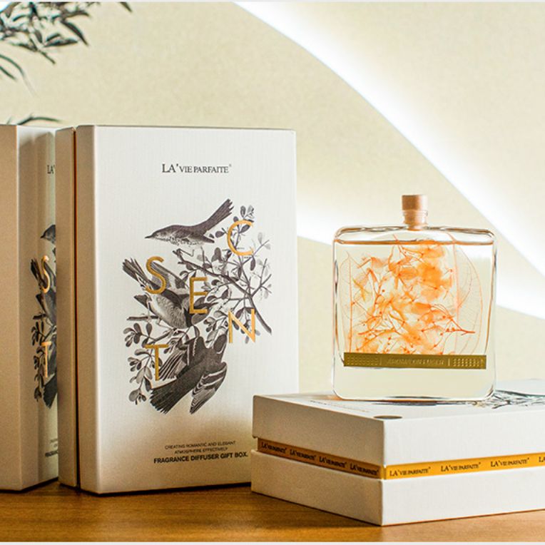 Tinh dầu khuếch tán thơm phòng lavie parfaite