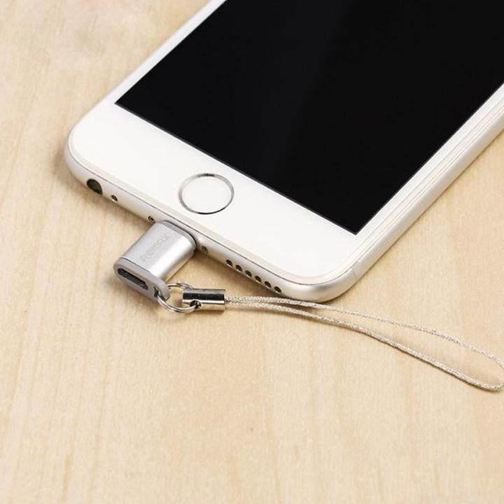 Đầu chuyển từ MicroUsb sang Lighning Remax RA-USB2