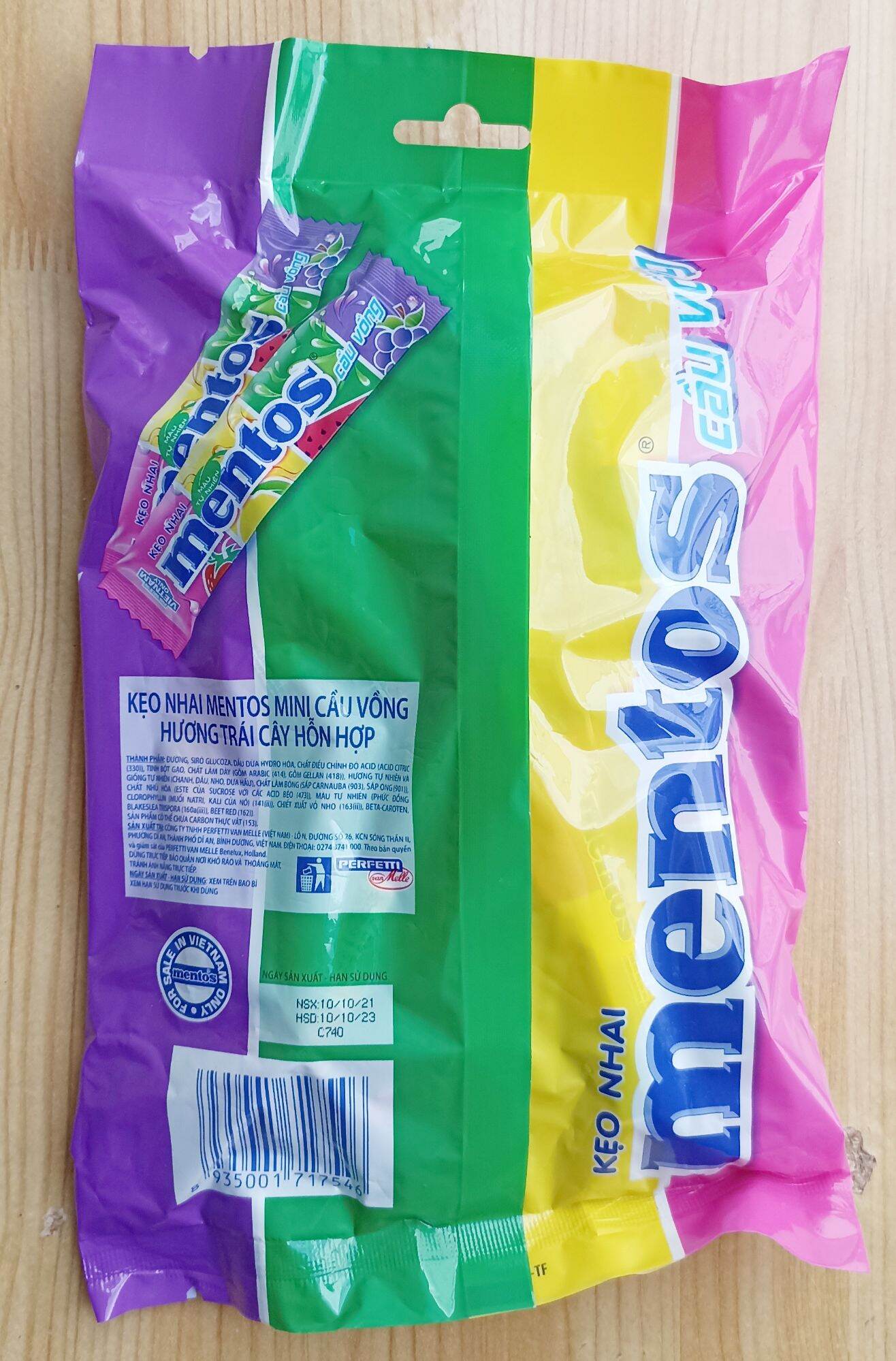 Kẹo Nhai Mentos Mini Cầu Vồng 24 Thỏi