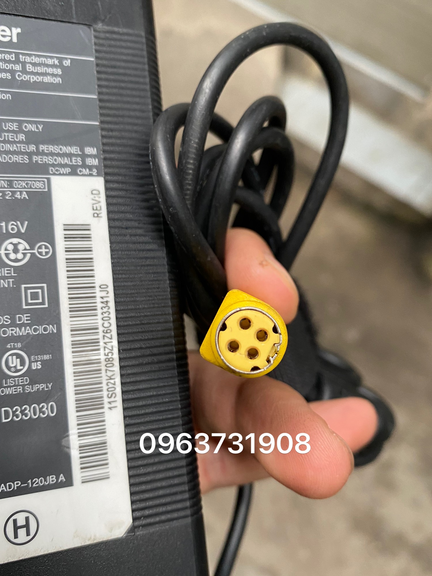 Adapter nguồn IBM 16V-7.5A 02K7085