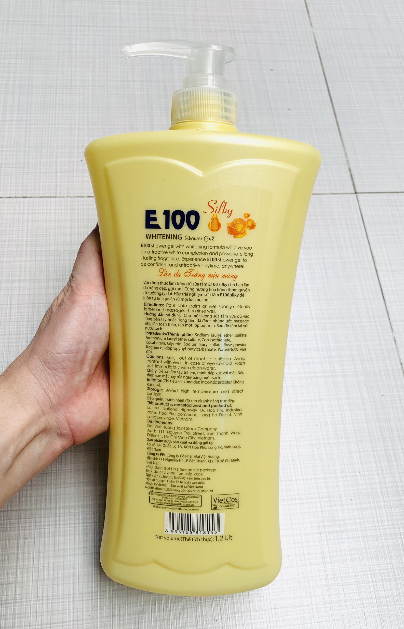 [HCM] 1 CHAI SỮA TẮM SÁNG DA MỊN MÀNG E 100 1,2L - CÓ LỰA CHỌN