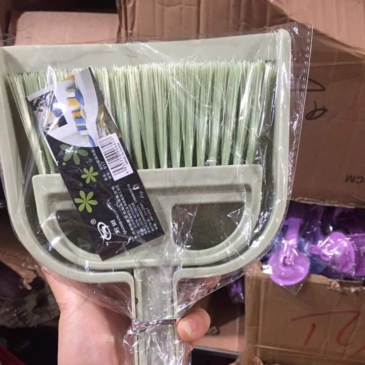 Chổi quét ban thờ