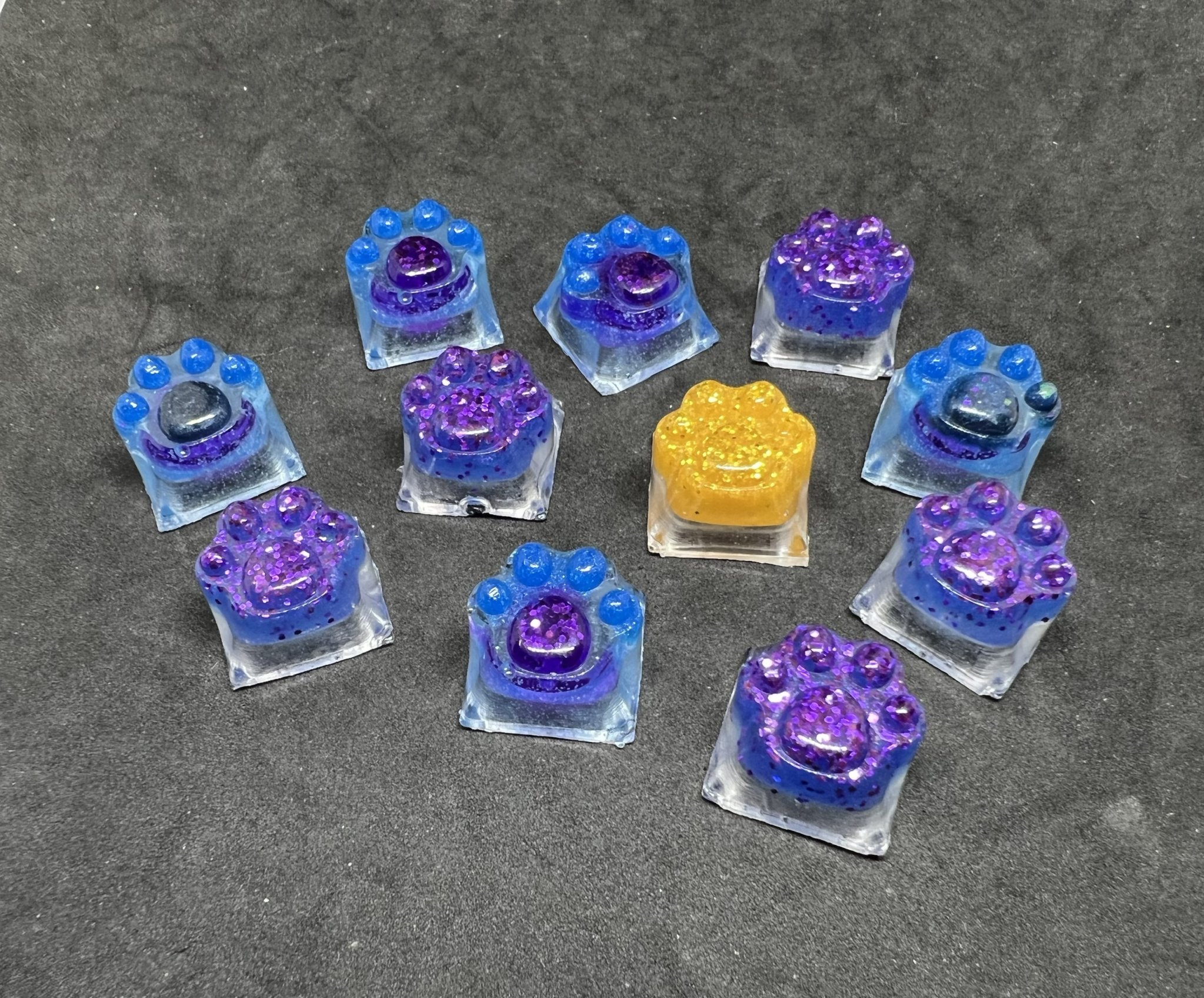 Móc khóa Switch nút bàn phím cơ Keycap handmade CMB