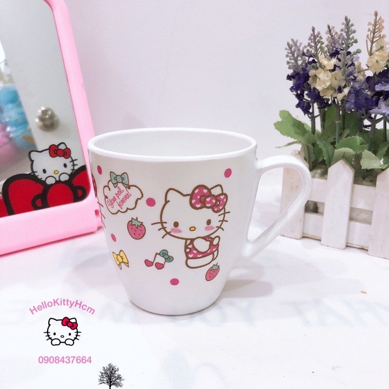 Ly Quai Hellokitty Doreamon
