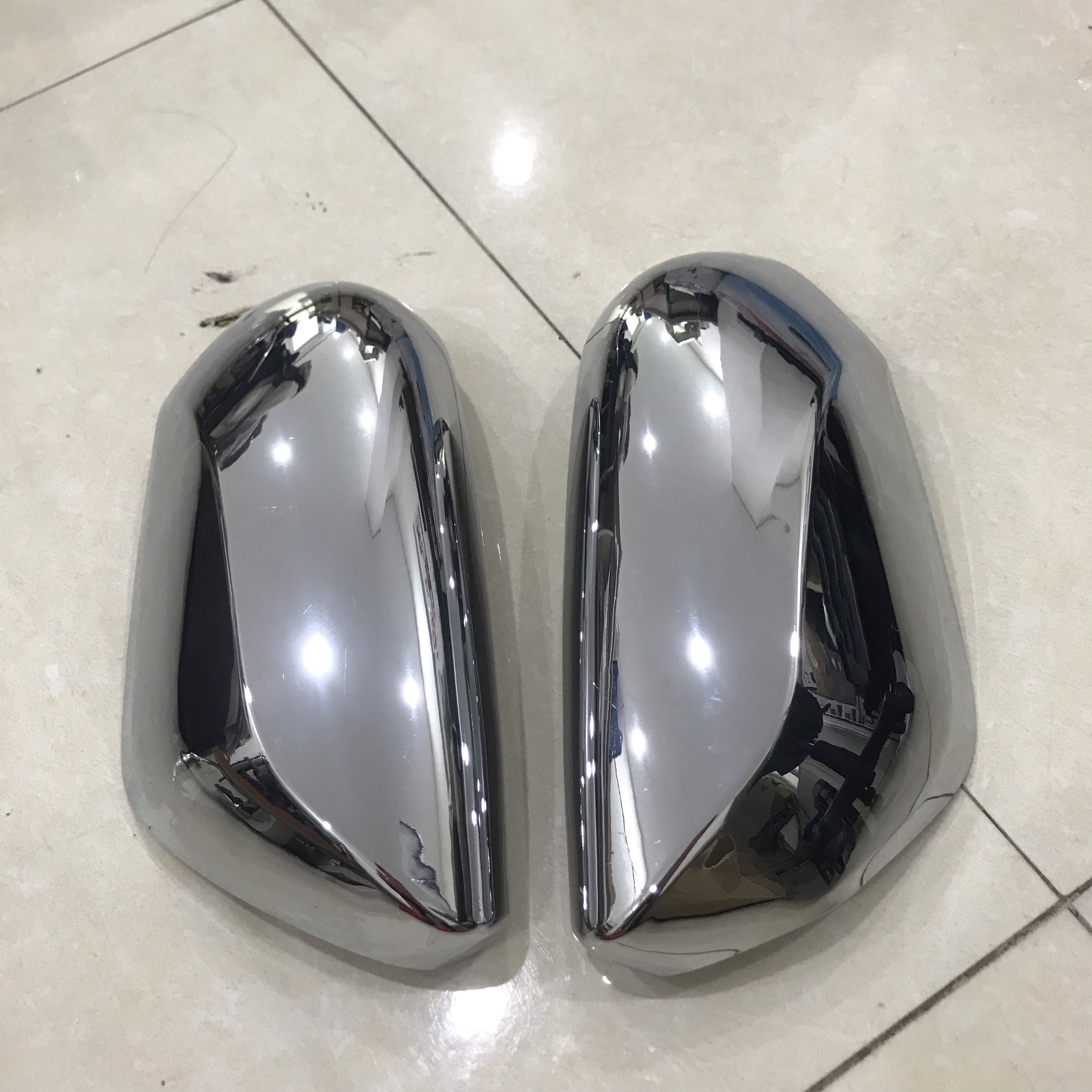 Bộ ốp gương mạ Trang Trí xe Toyota Camry form 2019,2020,2022,2022,2023