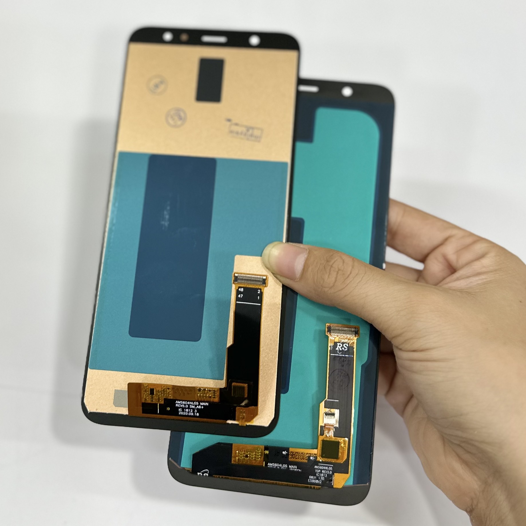 Màn hình Samsung A6 plus / J8 Plus / A605 / J805 (Pinsen Incell )