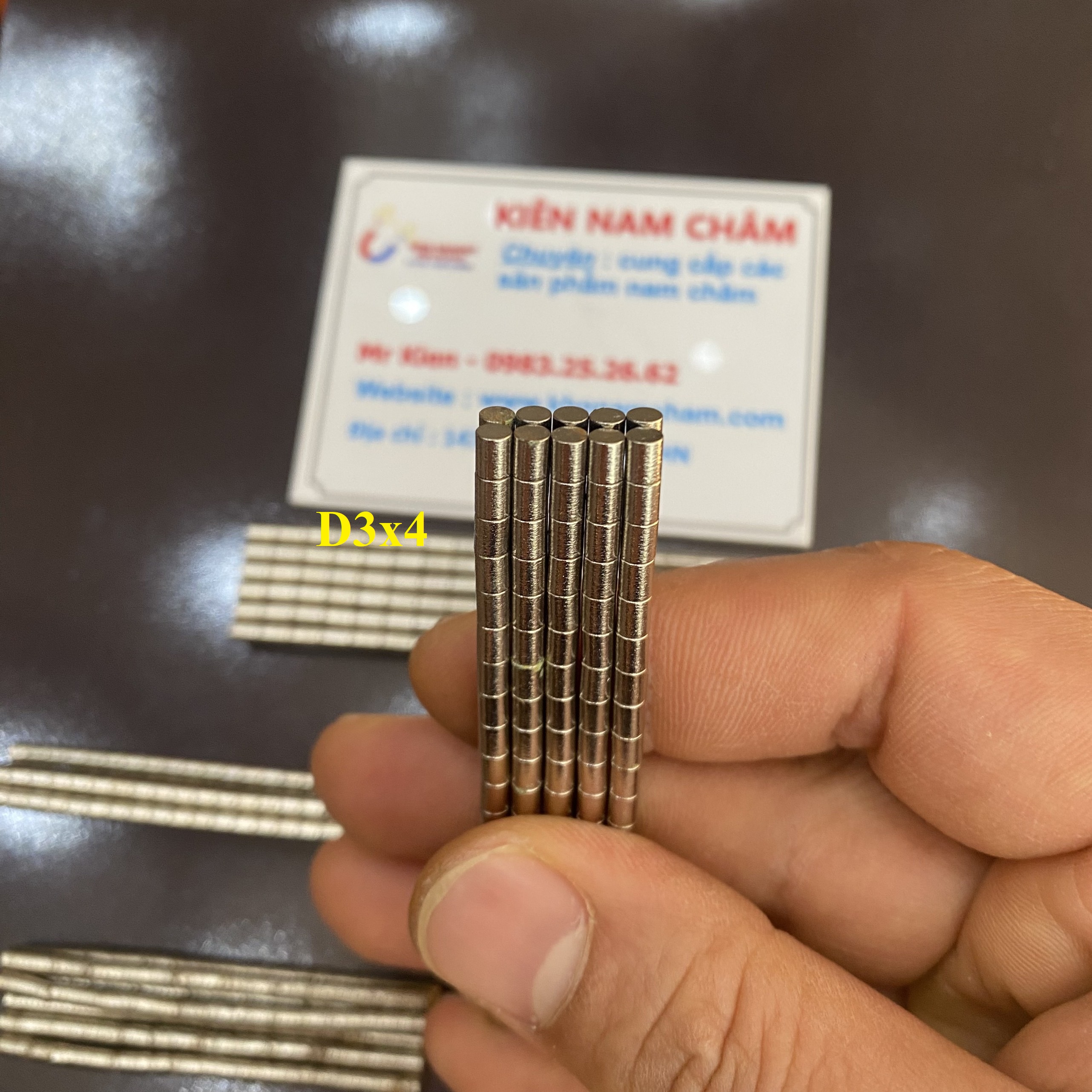 Combo 10v, 20v, 30v, 50v nam châm đất hiếm phi 2mm, 3mm siêu nhỏ siêu mạnh