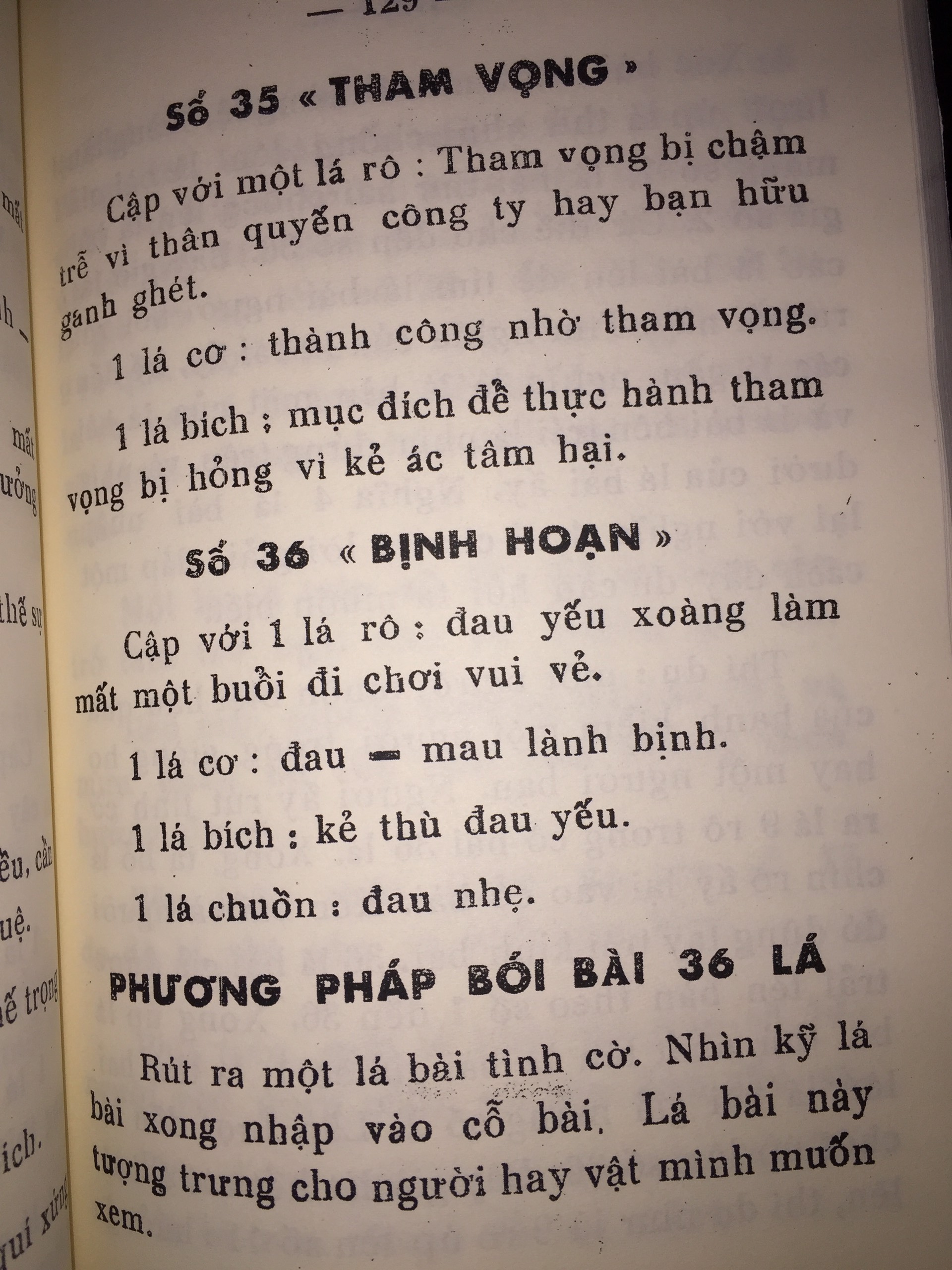 Sách Thuật Bói Bài Khảo Cứu Thực Hành