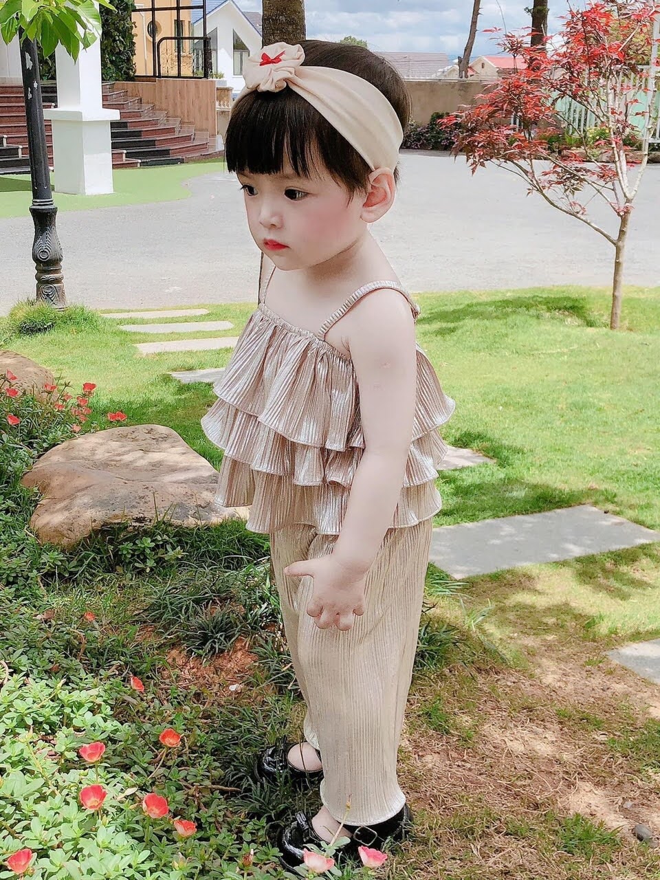 BỘ 2 DÂY BÉ GÁI DẬP LY NHŨ