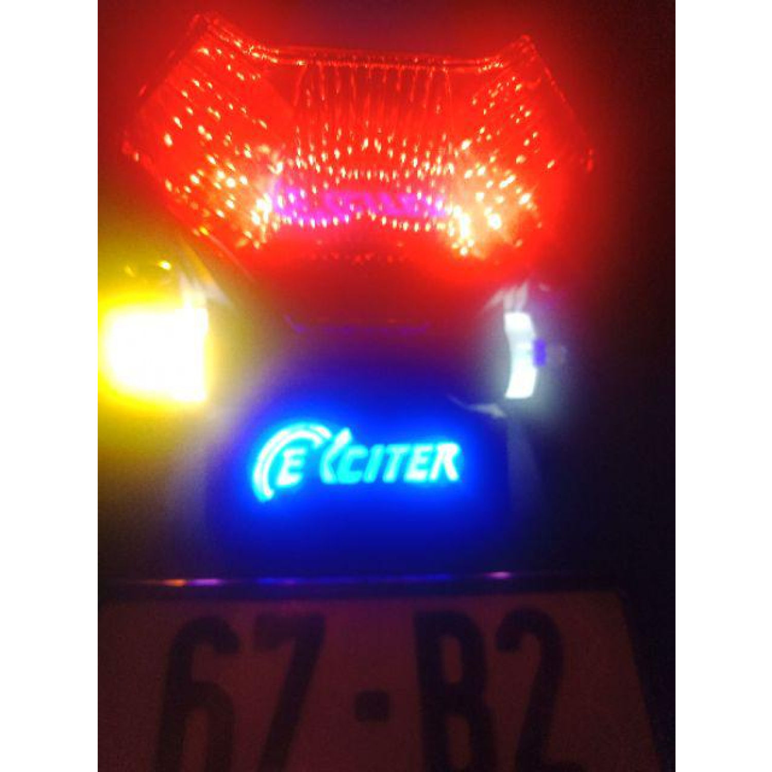 Chữ đèn led gắn dè xe exciter và winner