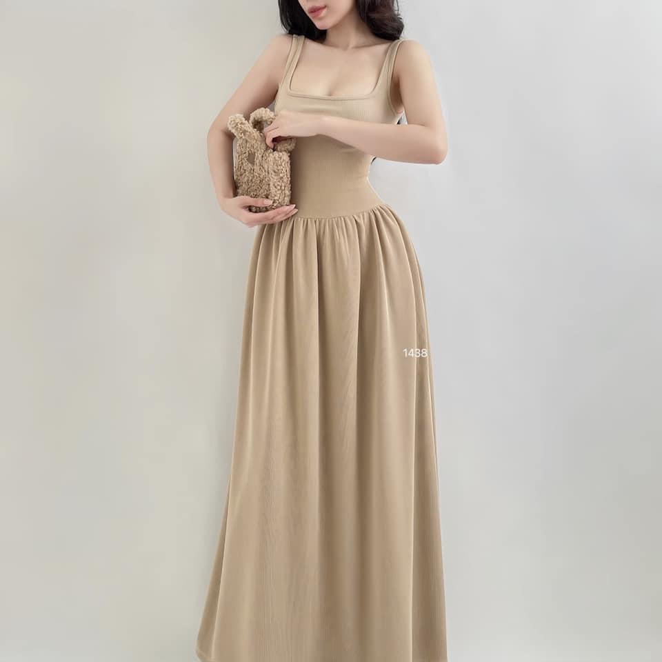 Đầm xoè bồng 2 dây có mút ngực duyên dáng cho nàng đi biển