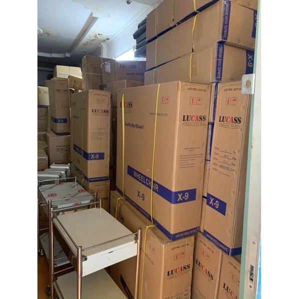 Xe Lăn Tay Vải Da Simili Lucass X-9(Xe lăn Lucass X9) (Tiêu Chuẩn Mỹ)