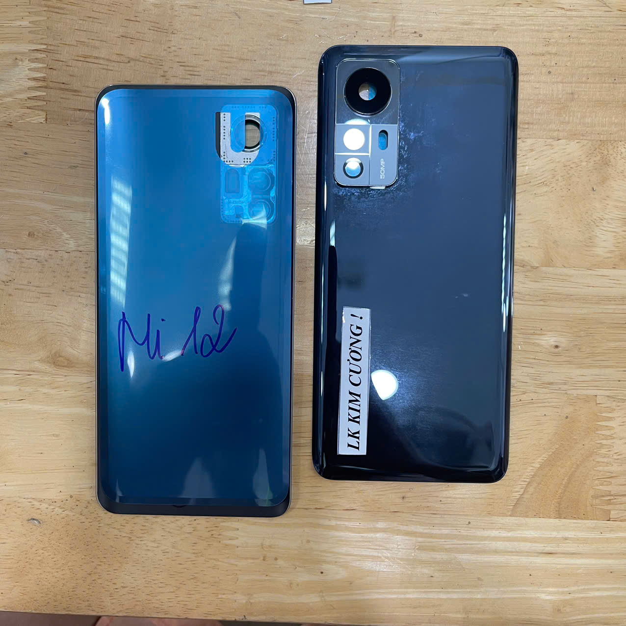 Nắp lưng xiaomi mi 12