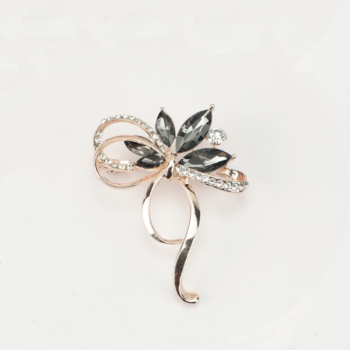 [HCM]Trâm Cài Áo Nữ Đính Đá Hình Nơ - Đen