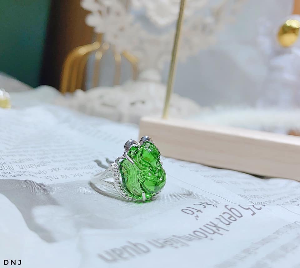 Women's Silver Ring with Fox Stone Face, Made of Silver Material Ms59