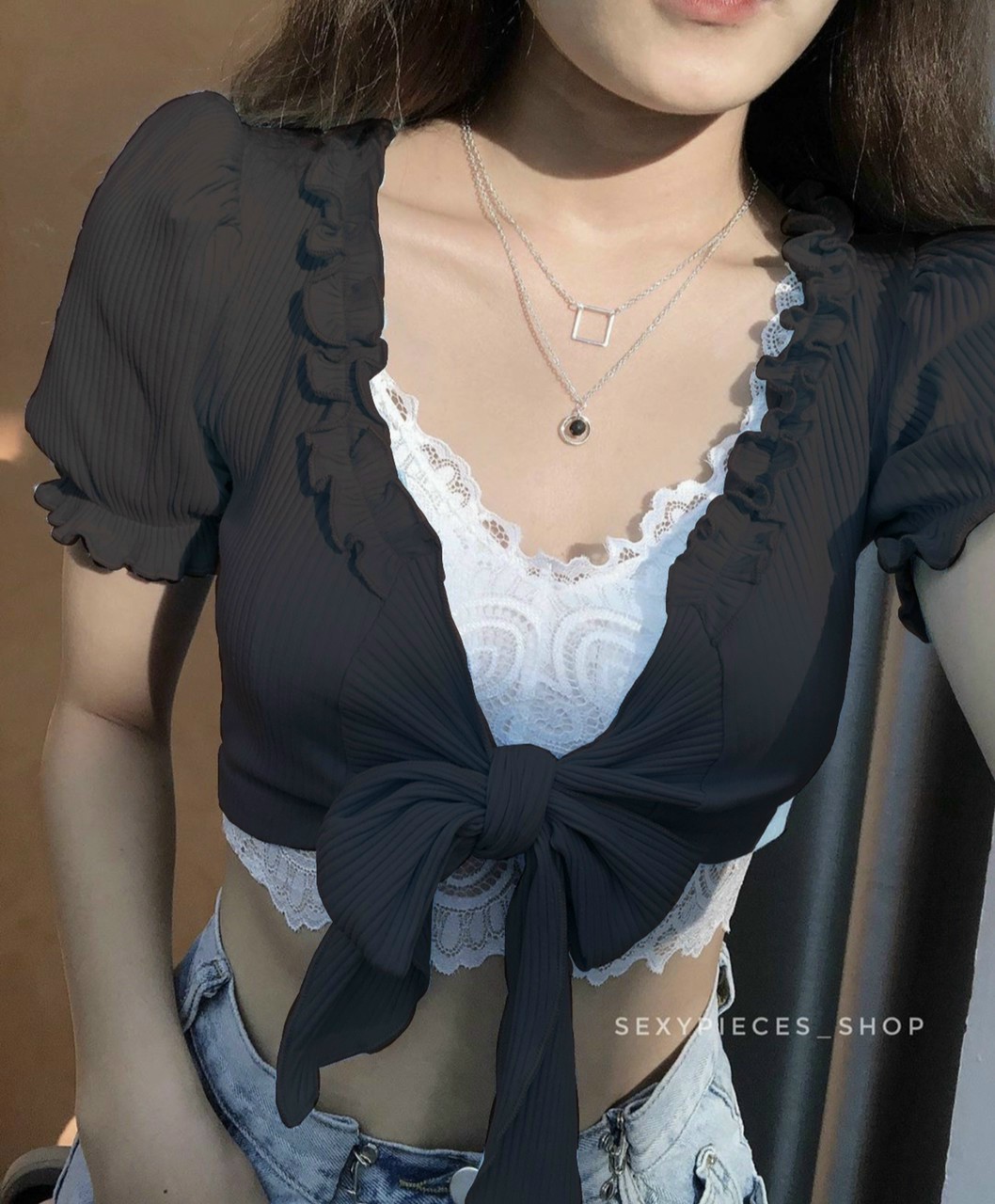 Áo buộc nơ ngực viền bèo
